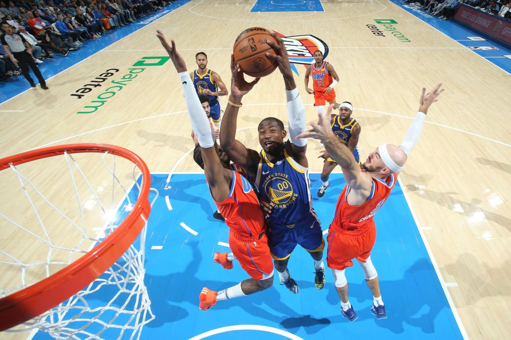 待他将为球 待他将为球