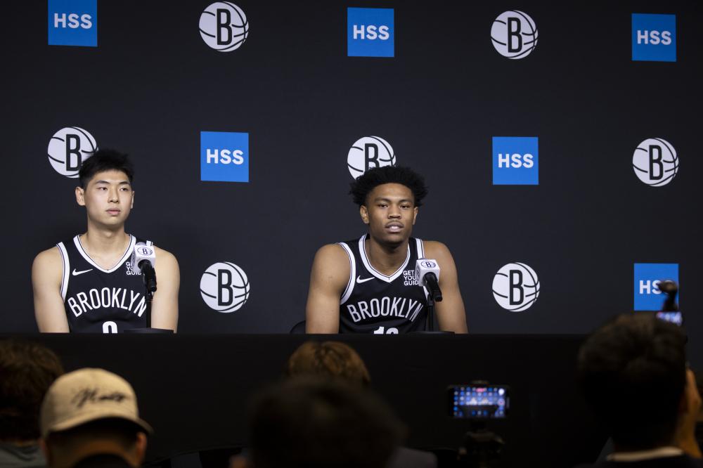 凭借稳定的 凭借稳定的