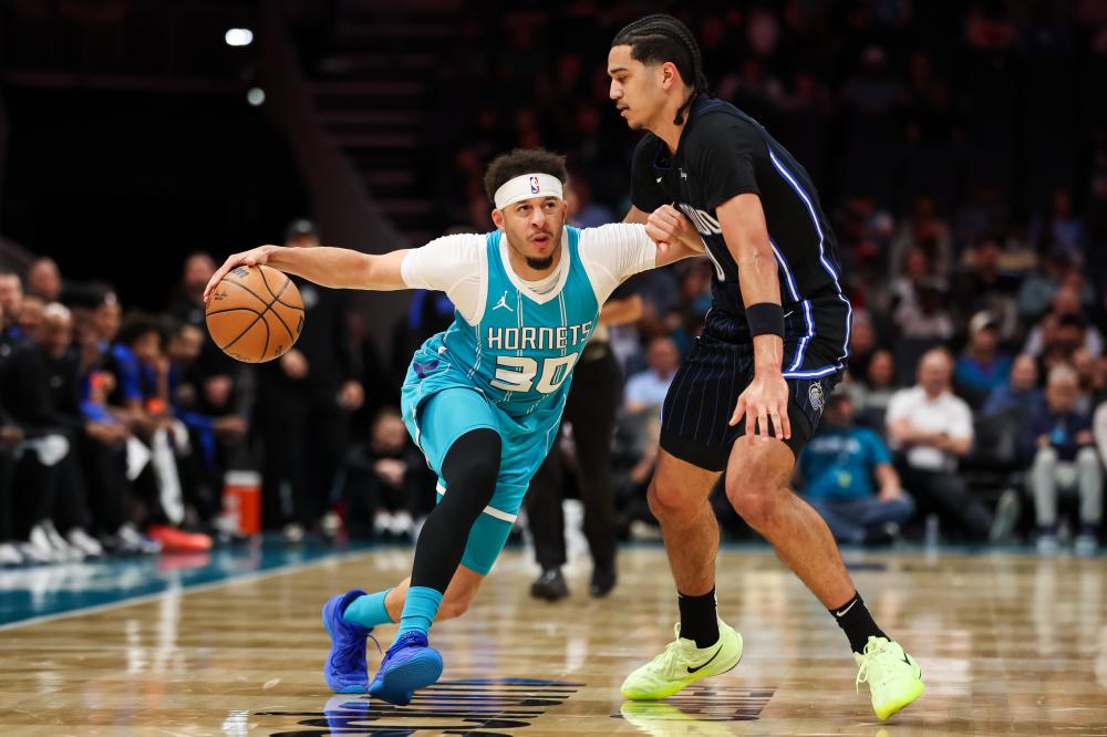 球员不断涌 球员不断涌