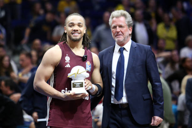 加上对球队 加上对球队